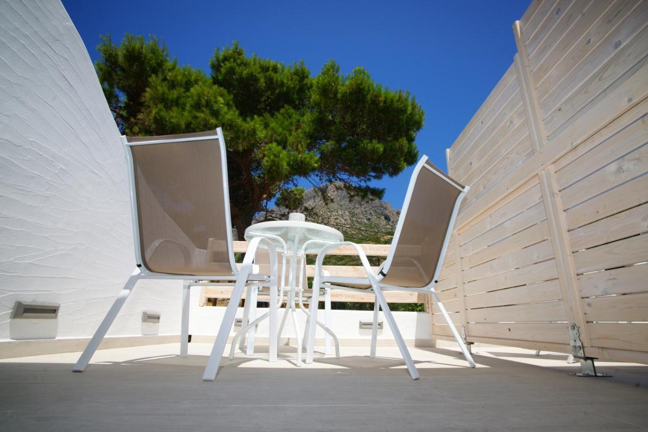 Afrodite Luxury Rooms Telendos Exterior photo